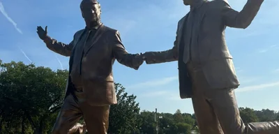 12-Foot Statue of Trump and Epstein Installed on National Mall