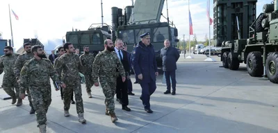 Maj. Gen. Ali al-Naasan leads Syrian delegation visit to Russia's military park