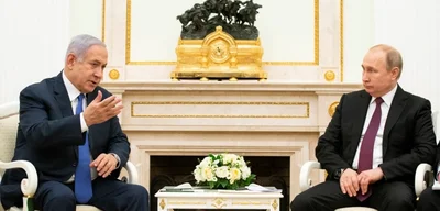 Vladimir Putin and Benjamin Netanyahu hold phone call, says Kremlin
