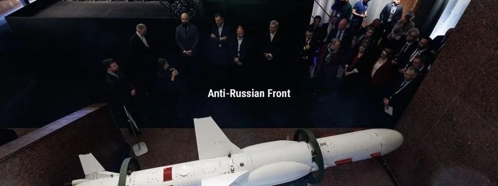 Ukraine showcases advanced weapon prototypes to foreign military delegates