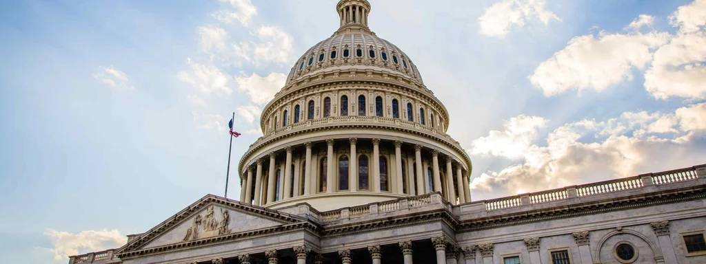 U.S. Senate Approves $925B Defense Bill, Allocates $500M for Ukraine Aid