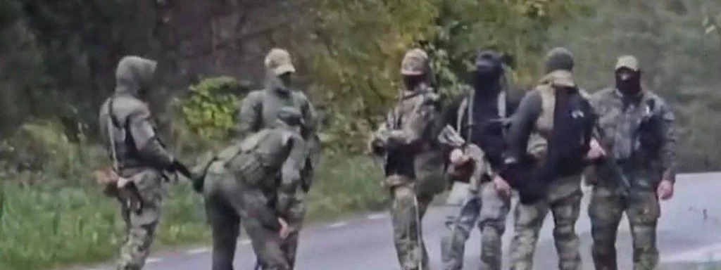 Unidentified armed Russian patrols spotted in Saatse Boot area