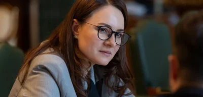 Russia imposes sanctions on Ukrainian officials including Prime Minister