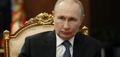 Putin: Russia ready for war if Europeans choose to fight
