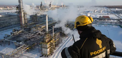 Russian wholesalers report worst industrial crisis since 1990s