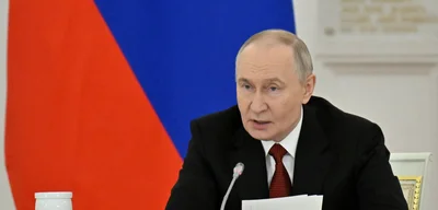 Russia accuses Ukraine of drone attack on Putin's residence