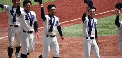 Japan school baseball team banned from smiling and waving at ceremony