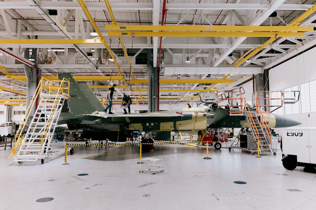 3,200 Boeing Workers Strike in Missouri and Illinois Over Rejected Contract Proposal