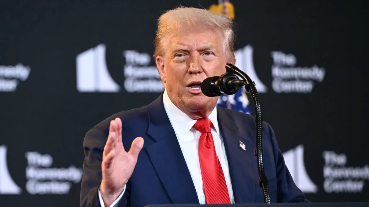 Trump Dismisses Russian Hack of U.S. Courts as 'Expected,' Implicates National Security