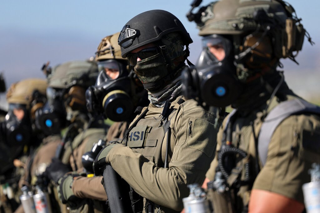 California Passes Bill Banning Face Masks for Law Enforcement