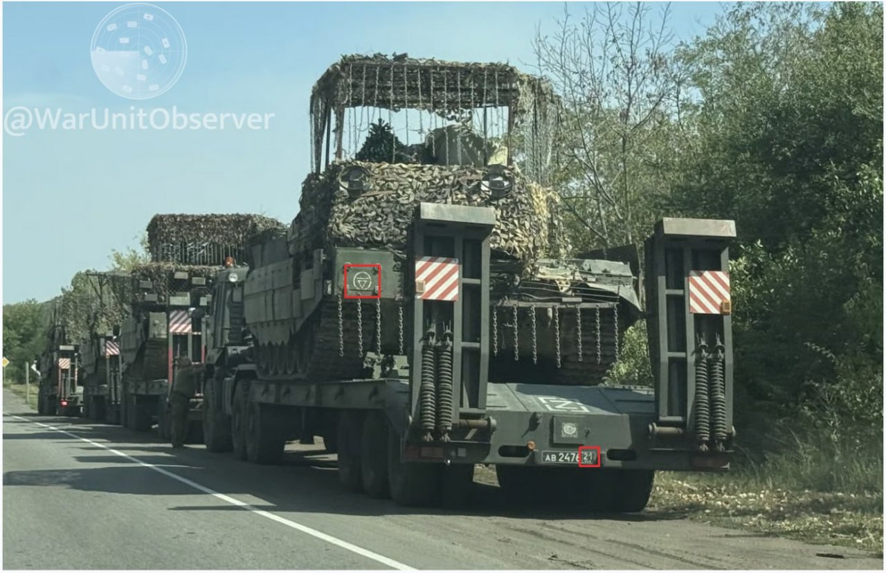 Russian Armored Columns Advance Towards Bakhmut Amid Escalating Conflict