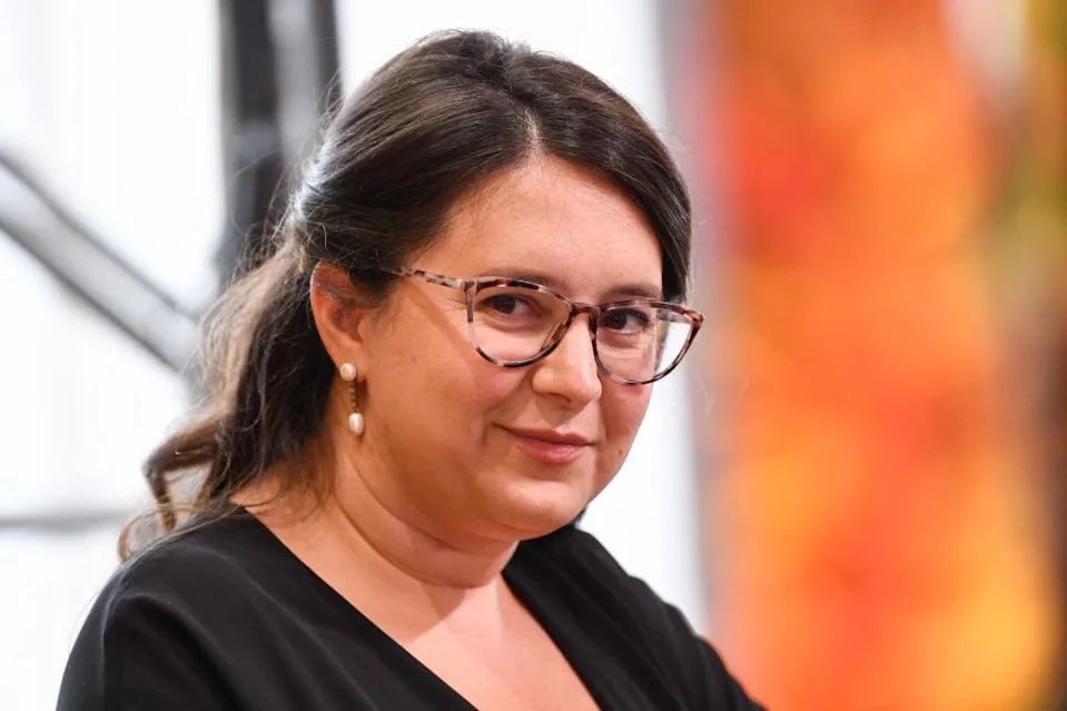 Bari Weiss to become CBS News editor-in-chief as Paramount buys The Free Press for $150M