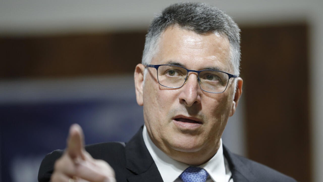 Israel's FM Sa'ar Rejects European Pressure, Demands Focus on Hostage Release