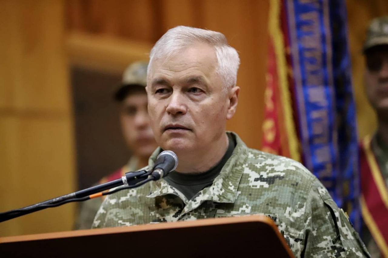 Zelensky Appoints Anatoliy Kryvonozhko as Ukrainian Air Force Commander Amid Ongoing Conflict