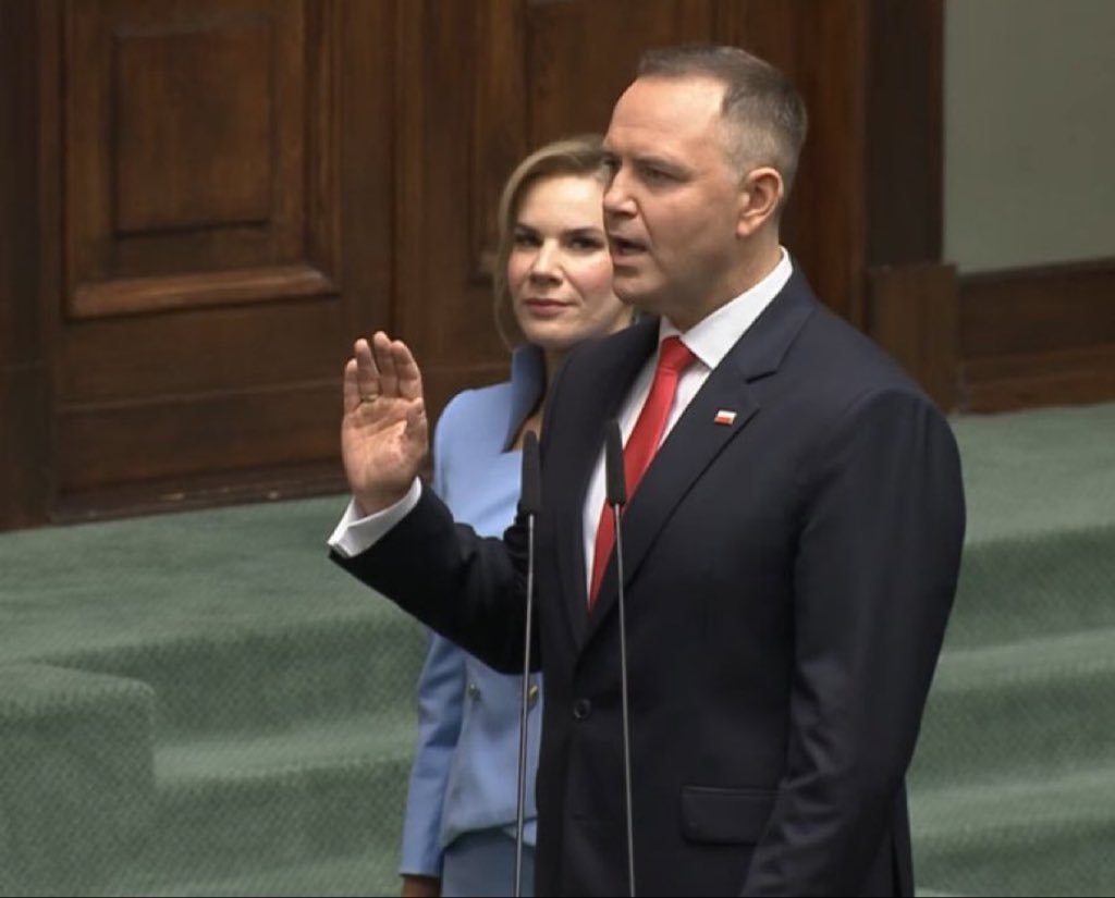 Karol Nawrocki Takes Office as Poland's President, Promising Economic Reforms