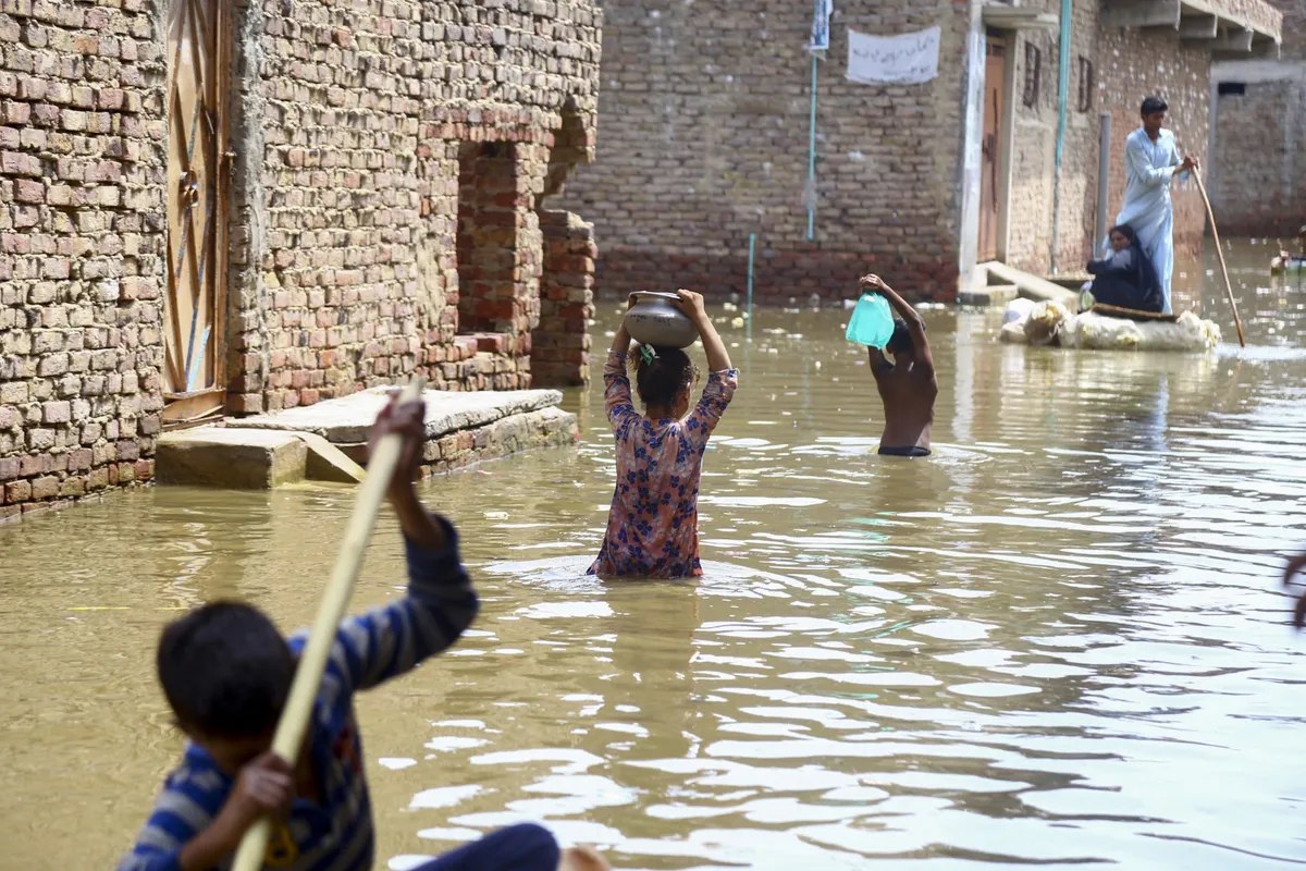 Devastating Flash Floods Hit Pakistan and India, Thousands Evacuate