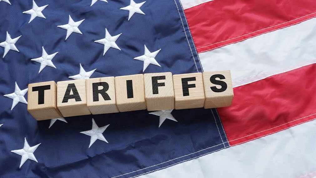 US Appeals Court Rules Trump's Global Tariffs Illegal, Stays Impact