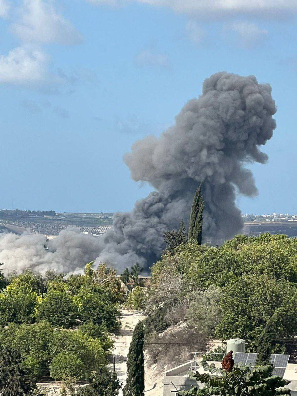 Israeli Airstrikes Hit Hezbollah Bases in Southern Lebanon Today