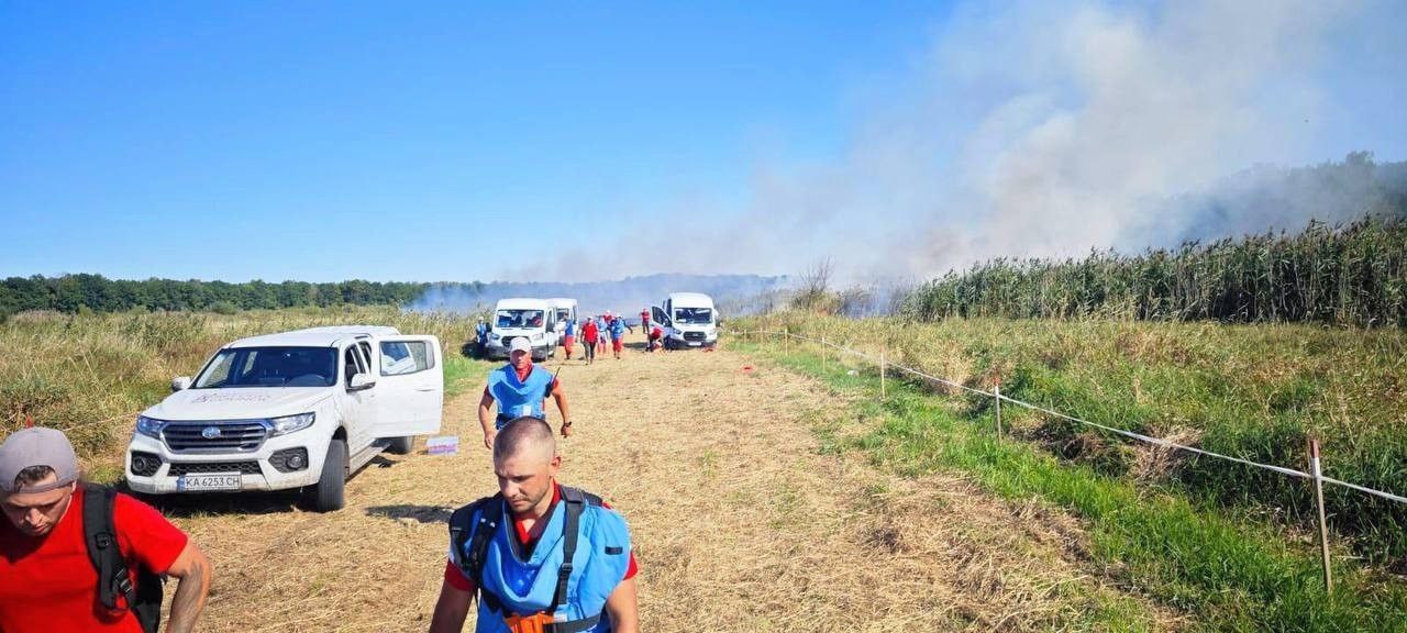 Russian Missile Strike in Chernihiv Kills 2 Humanitarian Workers