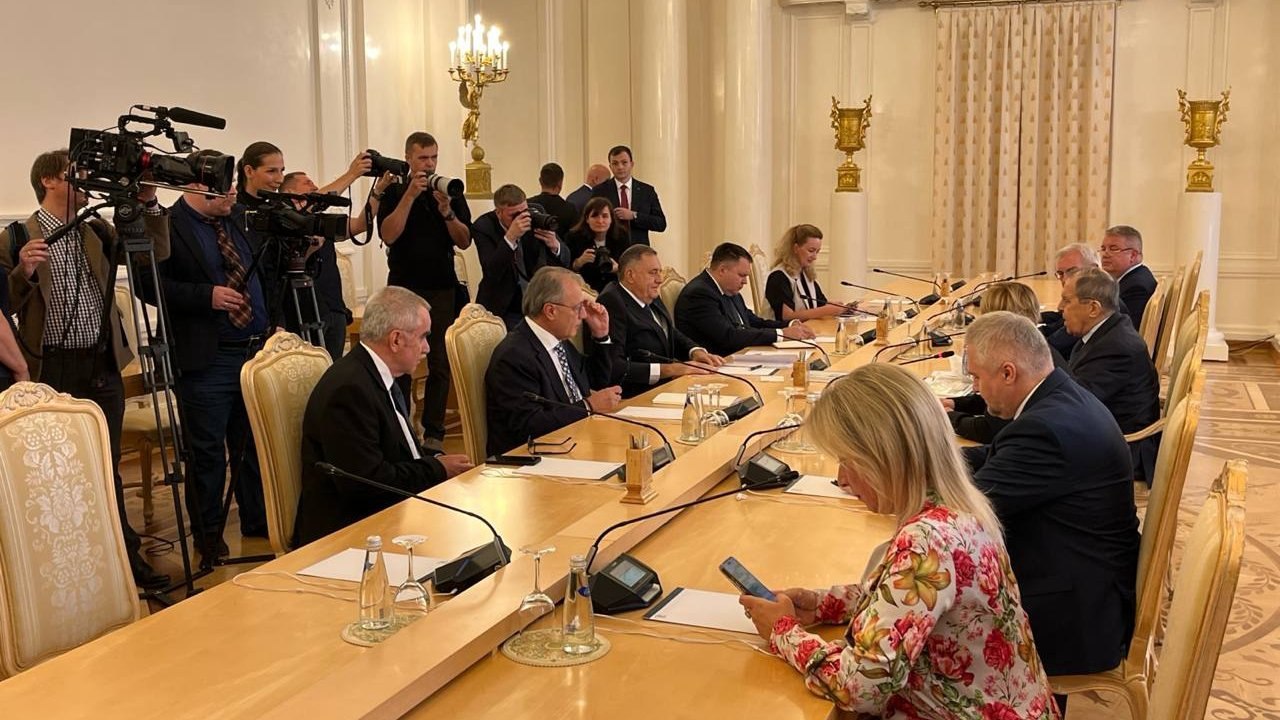 Dodik Claims Dayton Agreement "Destroyed" During Moscow Talks with Lavrov
