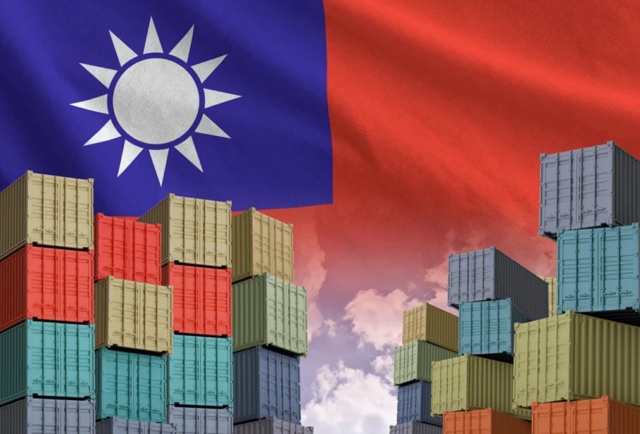 Taiwan's Exports Surge to Record $58.5 Billion in August 2025