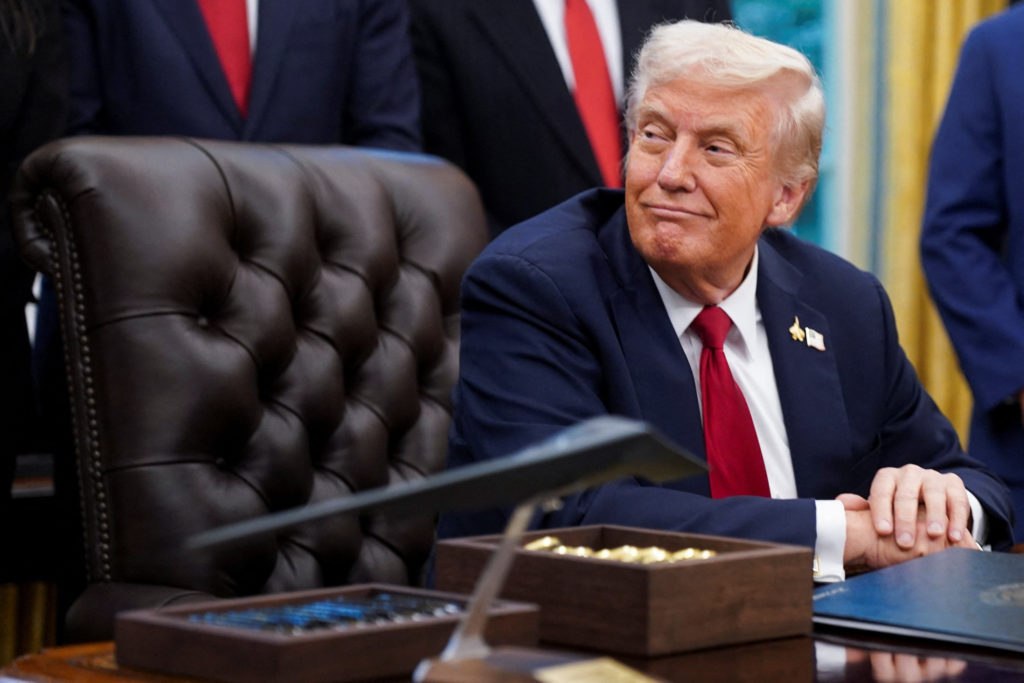 White House freezes $26 billion in federal funds amid shutdown