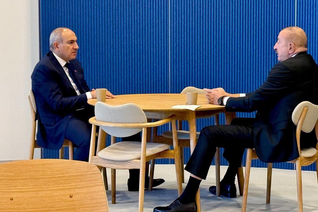 Armenian PM Nikol Pashinyan meets Azerbaijani President Ilham Aliyev in Copenhagen