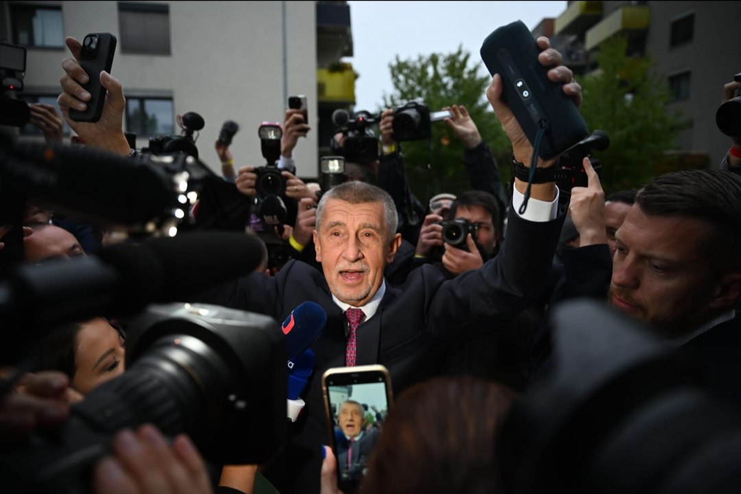 Andrej Babiš announces plans for one-party government after ANO election win