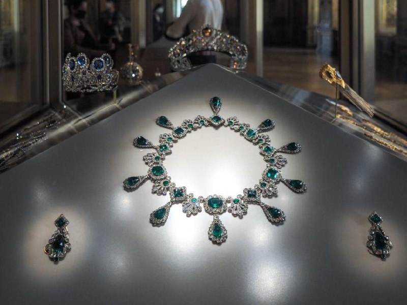 Two men arrested in €88M Louvre crown jewel heist