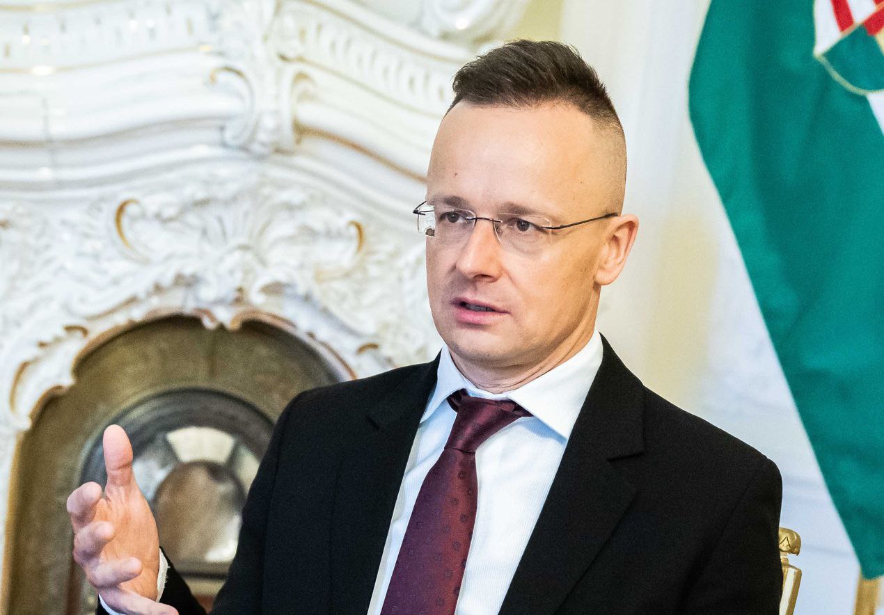 Ukraine Strikes Transformer, Halting Hungary's Russian Oil Supply, Warns FM