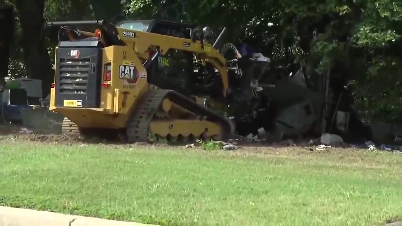 [Video] Washington, D.C. Launches Homeless Camp Clear-Out: Thousands Face Displacement