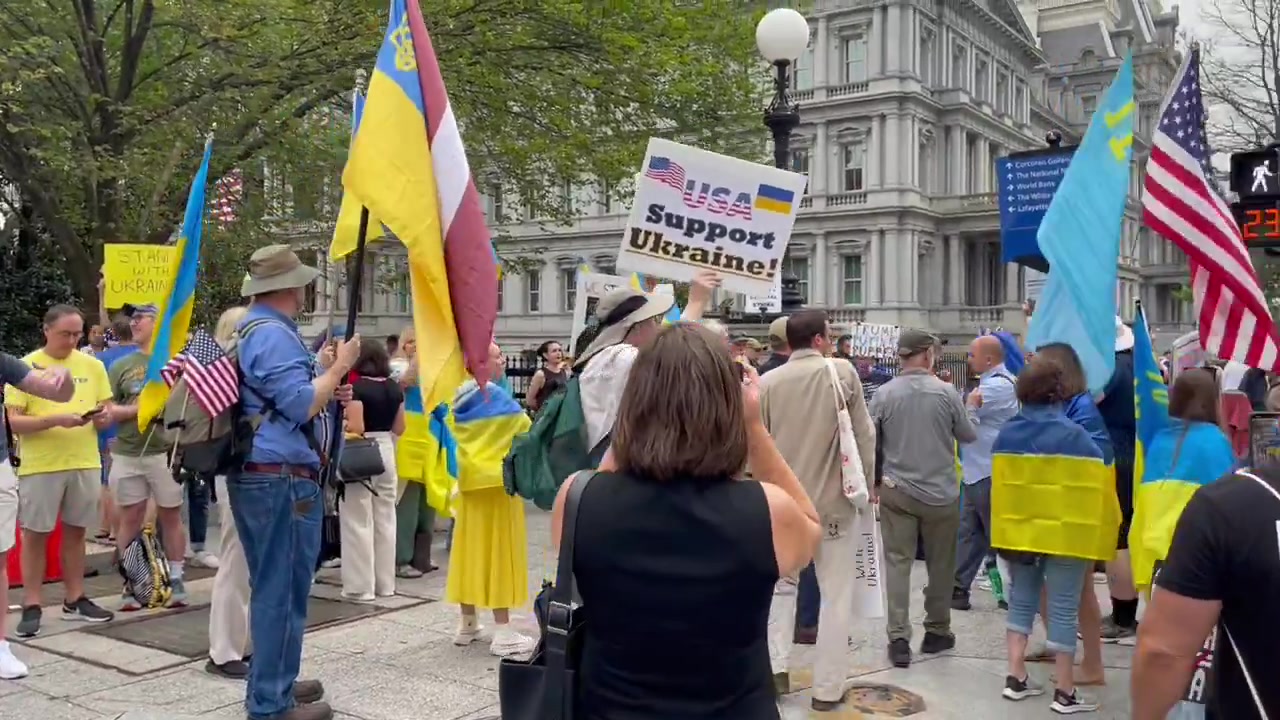 [Video] Capitol Rally Unites Thousands in Solidarity with Ukraine Amid Ongoing Conflict