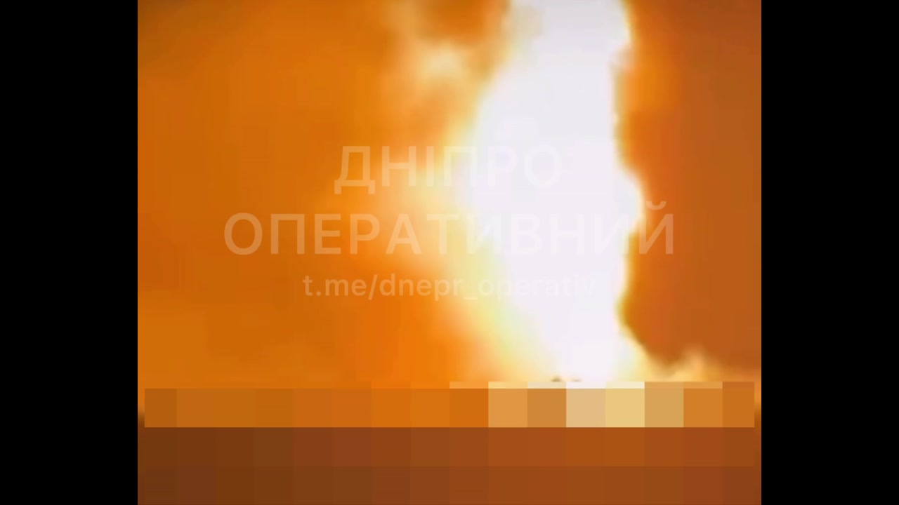 [Video] Breaking: Russian Strikes Ignite Chemical Threat in Dnipropetrovsk