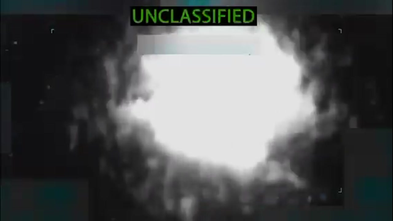 [Video] U.S. conducts strikes on four vessels in East Pacific; 14 killed, 1 survivor