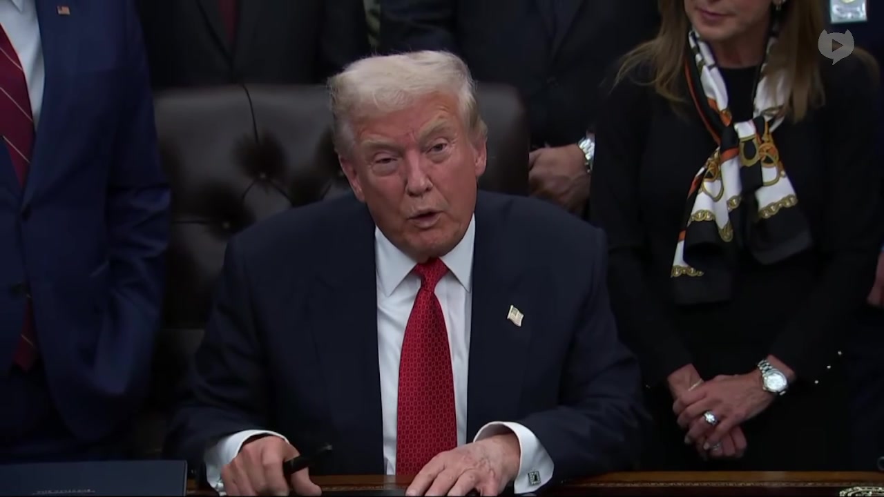 [Video] Trump signs bill reopening U.S. government, claims country is in great shape