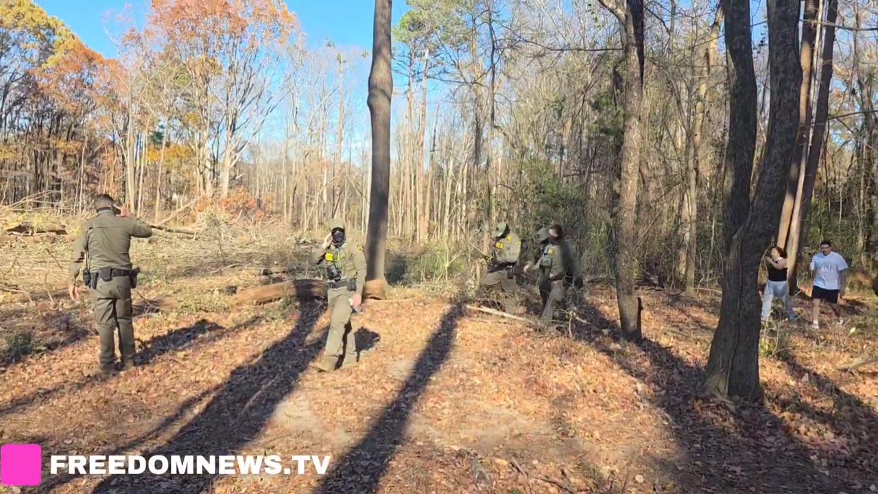 [Video] Open-border activists confront DHS agents in Charlotte, N.C.