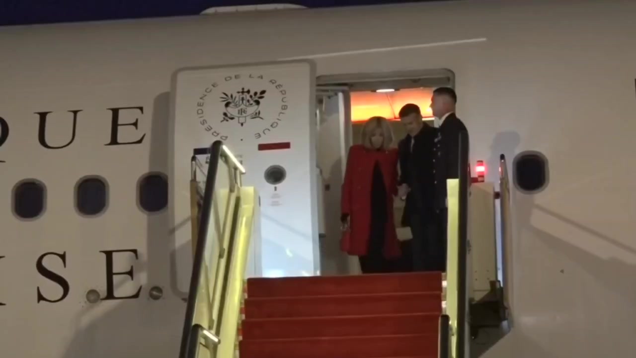 [Video] French President Emmanuel Macron arrives in China for state visit