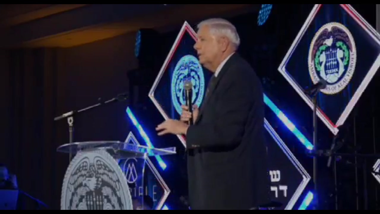 [Video] Lindsey Graham hints at potential US attacks on Iran at fundraiser
